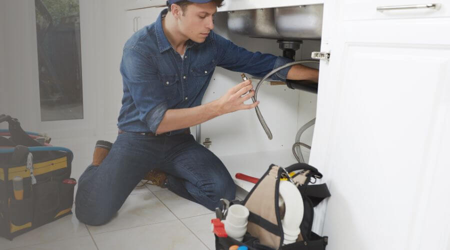 Professional sink repair in Hestand, KY